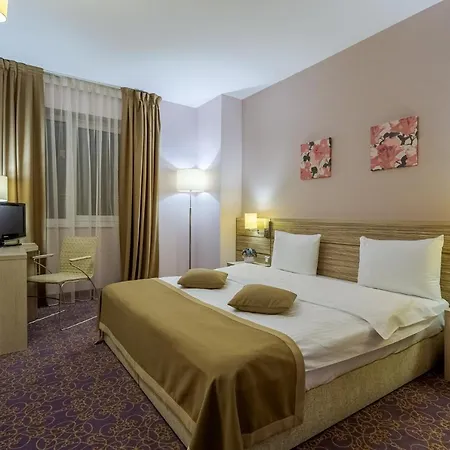 Rin Grand Hotel-3